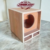 Miniscoop 6 inch Speaker Box