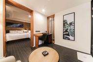 Gray 191 Hotel
