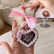 ~~ Flower Knows Sweetheart Bear Honey Pressed Powder Pendant High-value Portable Honey Pressed Powde