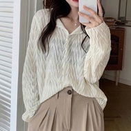 E1Women's long-sleeved cardigan t-shirt with small buttons, wave ribbed soft fabric, wide form, roun