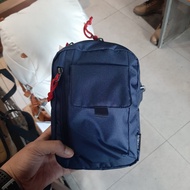 Tas Selempang Eiger 910006706 Portland Pouch 2L