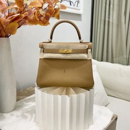 Hermes Kelly 28 餅乾色 金扣 togo (勁靚色配金扣)