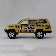 Matchbox TOYOTA 4runner 4 Runner Snake MBX Adventure II 2 Gift Pack