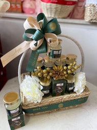 (CHỈ GIAO HỎA TỐC TPHCM)giỏ quà 7 hủ yến chưng sẵn 359k