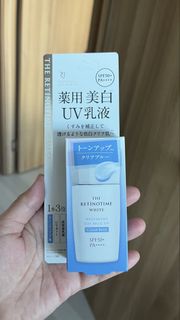 The Retinotime White Whitening Day Milk UV Clear Blue
