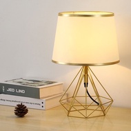 Desk lamp Nordic ins girl simple modern living room bedroom bedside lamp college student dormitory study creative lamps