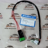 MITSUBISHI TRITON PAJERO SPORT 2PIN GEARBOX SWITCH (FLAT) (HIGH-LOW LAMP) 8604A004