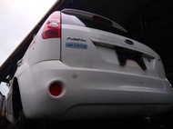 福特 FORD FIESTA 5/6代零件車報廢車拆賣 後視鏡儀表板鋁圈方向盤保桿尾燈引擎蓋大燈座椅發電機壓縮機音響冷氣