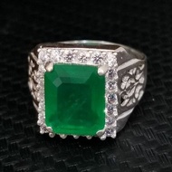 925 Pure Silver Men's Ring 10x12mm With Green Stone . Cincin Perak Lelaki Dengan Batu Zamrud Masak.