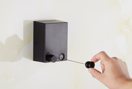 東京仁 - (黑色) 酒店式室內隱形伸縮晾衣繩架 x 1個