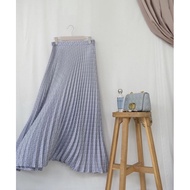 Bold monogram skirt READY SOON By Vanilla hijab official store