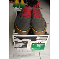 Vans Chukka Low Spitfire Rasta