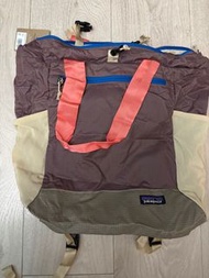 Patagonia ultralight black hole foldable tote Backpack 旅行可摺疊兩用手挽袋背囊