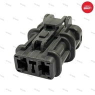 (SKT-10243/SKT-20208) 2 Pin Honda B16A Distributor Socket Connector