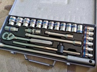 ชุดบล็อก เอนกประสงค์ KINGTONY กล่องเทา [ คิงโทนี่ ] ชุด 4326mr 25 ชิ้น Pcs.