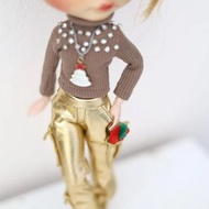 全新：為 Neo Blythe 娃娃設計的時尚服飾，風格獨特。