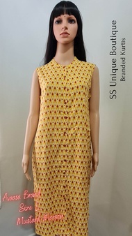<<Ready Stock >> Avaasa Branded Indian Kurtis tops / Punjabi tops (Size - L)
