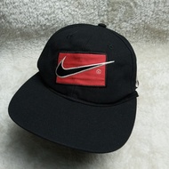 Cap / Topi Nike vintage Made in Taiwan original warna hitam