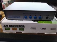 RCA AV selector 4-in-2-out