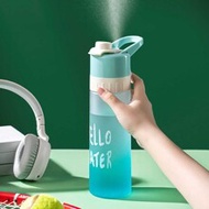 650Ml Water Bottle Outdoor Sport Fitness Water Cup Large Capacity Spray Bottle Bpa Free Drinkware Tr