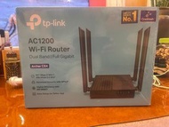 tp-link AC1200 Wi-Fi Router