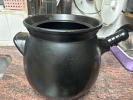 黑色超大砂鍋煲
