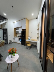 Rumah m² dengan 2 kamar tidur dan 2 kamar mandi pribadi di Long Bien Distrik (Happy house Dong Dinh
