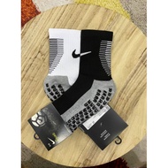 NIKE antislip socks/stokin antislip NIKE