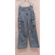 gap Cargo Jeans