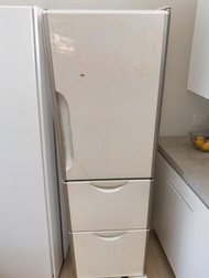 日立三門自動製冰雪櫃還有各種牌子和型號二手雪櫃/冰箱#二手電器 #最新款 #傢 俬#家庭用品 #搬屋#拆舊#新款#二手 洗衣機 #60 天有壞包退錢9340-6604 王生請用電話聯絡