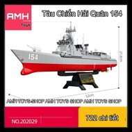Assembling Toy Type 052D Guardian Destroyer Model and Navy Mini Figure