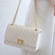 OK9 【stock available】Cnk22 Women's chain shoulder bag tofu bag armpit bag shoulder bag 20840180-5/20