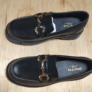 Shoes Docmart PortoWanita
