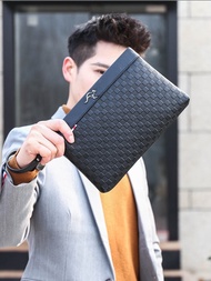 Men's Large Capacity Fashion Checkered Wallet Casual Business Card Holder with Zipper Closure and Po