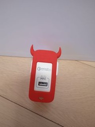 Momax 13A usb 充電插頭