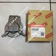 AW70/82 YH850/700 4TNV 3TNV YM351/357 filter Bracket 129004-55612 Original