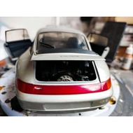 UT Porsche 993 Car Model 1/18 Carrera Carrera Ferrari 911 Hot Wheels Fine BMW Benz Lamborghini Jings