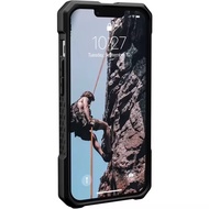 Second Hand Very New UAG MONARCH Pro built in Magnet Authentic for iPhone 14 Max.