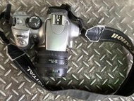 二手市面稀少日本制Canon EOS 300D(DS6041)+鏡頭測試可以拍照但電池老化如圖 當收藏/裝飾品)