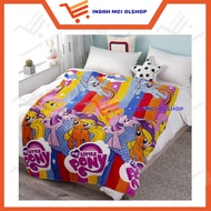 CHARACTER FLUFFY BLANKET CHILDREN'S BLANKET/