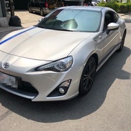 2012年  TOYOTA    86   只跑2萬多