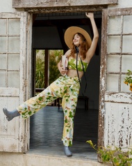 Sue.loveseveryday Bualoy Wrap Pants - กางเกงฟรีไซส์ลายลายบัวลอย