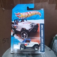 HW Hot Wheels Toyota Land Cruiser FJ40 Mattel diecast Performance 11HW
