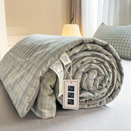 Cotton Summer Quilt Air Conditioning Quilt Soybean Fiber Filling Thin Comforter Nordic Ins Style Duv
