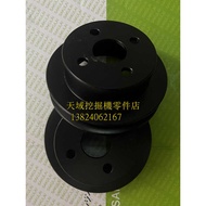 Excavator Yanmar Fan Modified to Small A Slot B Slot 4V94/98 Yanmar Engine Water Pump Modified to S