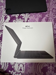 iPad Air 5th 第五代 Magic Keyboard Black黑色背光鍵盤