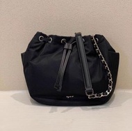 Agnes b bucket bag黑色水桶袋 水桶包