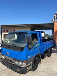 05堅達10.5呎傾卸車 舉斗