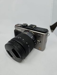 Panasonic GX1 跟原廠鏡頭 文青飾物
