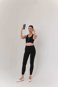 8AM - Remi High -waisted leggings กางเกงออกกำลังกายขายาว เอวสูง